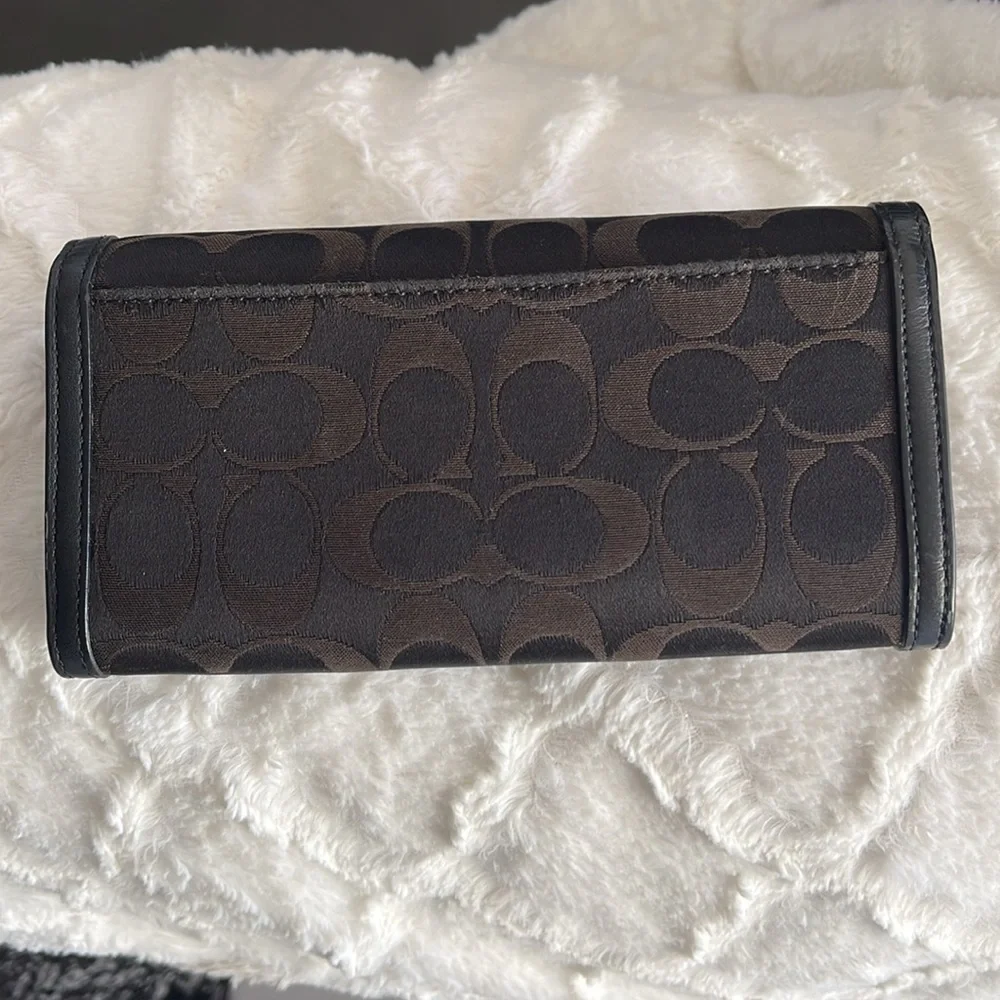 Coach Black and Brown Wallet Y2K Soho EUC - Picture 2 of 6
